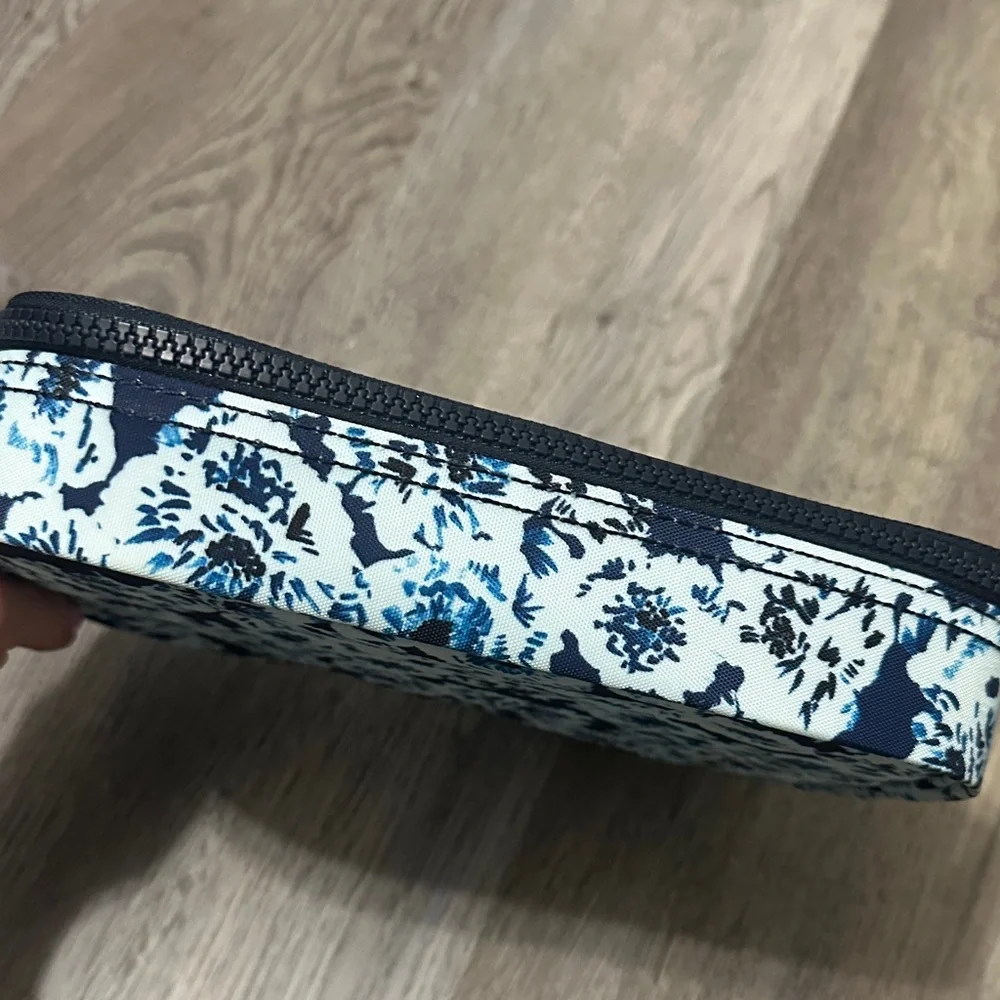 Kipling Women's 100 Pens Floral Case